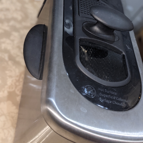 G E Deep Fryer - Picture 12 of 16